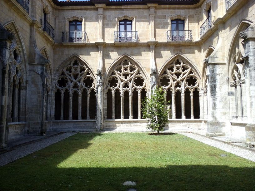 Claustro de la Catedral de El Salvador